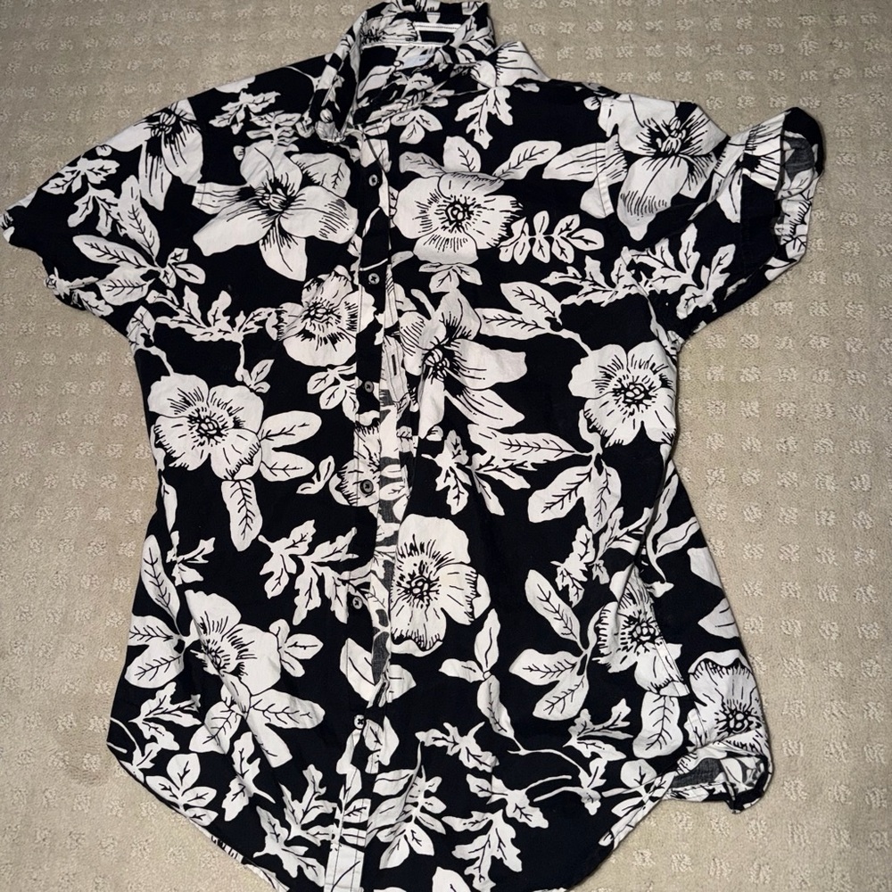 Black & White Floral Button-Up Men’s Top